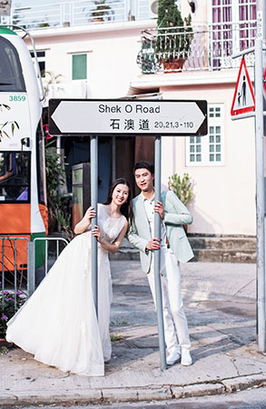 凌先生夫妇 幸福浪漫香港旅拍婚纱照             拍摄场景香港石澳海景维多利亚港夜景婚纱照瑪莎莉莉出品