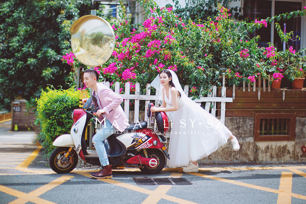 杨先生&小玉夫妇街拍小清新婚纱照                        深圳婚纱摄影工作室玛莎莉莉摄影出品
