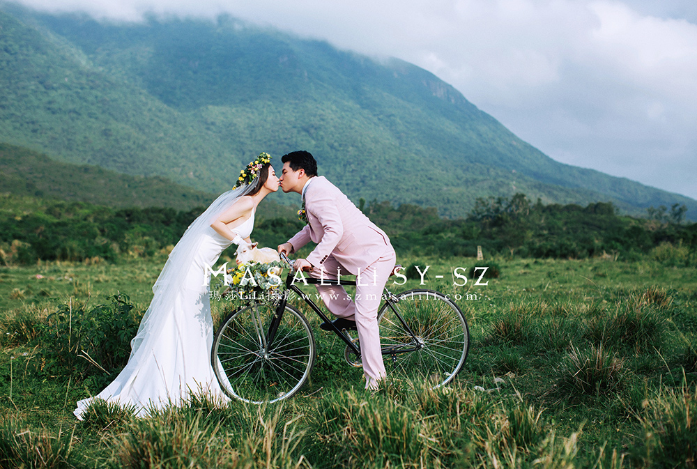 曾先生&郑小姐夫妇青青牧场旅拍婚纱照                        深圳婚纱摄影摄影工作室玛莎莉莉摄影出品