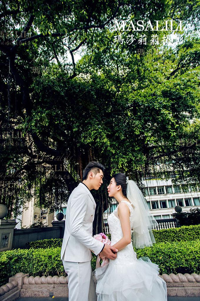 刘先生&顾小姐夫妇香港维多利亚港婚纱照                                                                                                                          深圳婚纱摄影玛莎LiLi出品