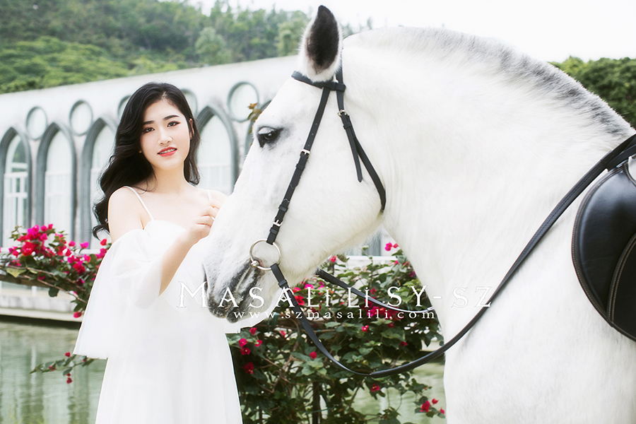 黄小姐牧马庄园写真外景七彩花田唯美森系个人写真照深圳摄影瑪莎莉莉出品