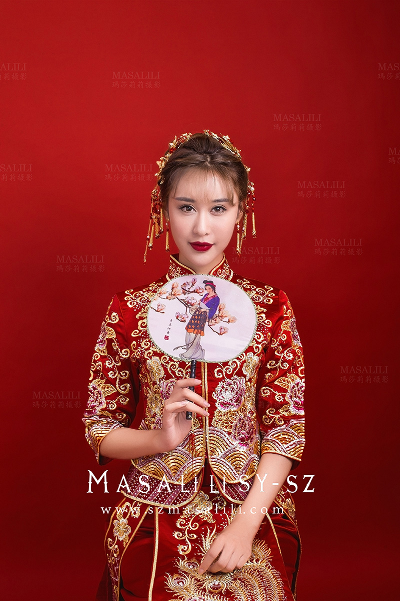 江小姐&李先生夫妇                                       内景婚纱照