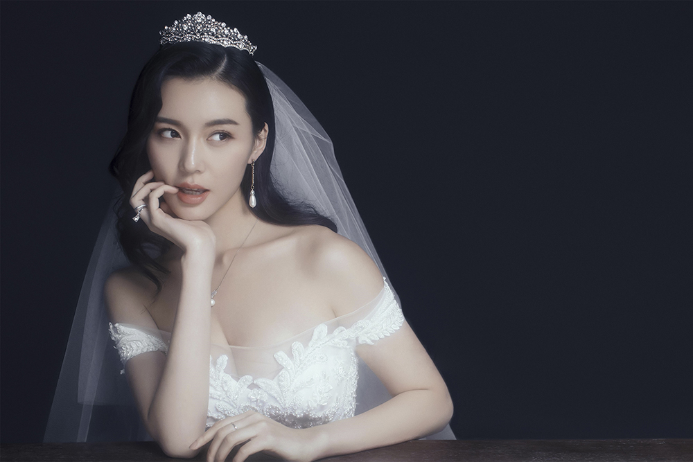 暖暖的幸福          深圳婚纱摄影工作室玛莎莉莉内景婚纱照