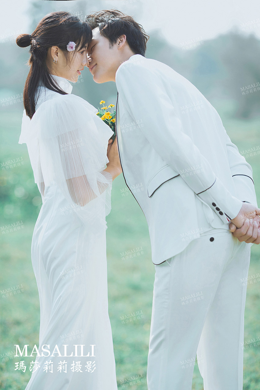 纯真年代深圳婚纱摄影工作室瑪莎莉莉出品