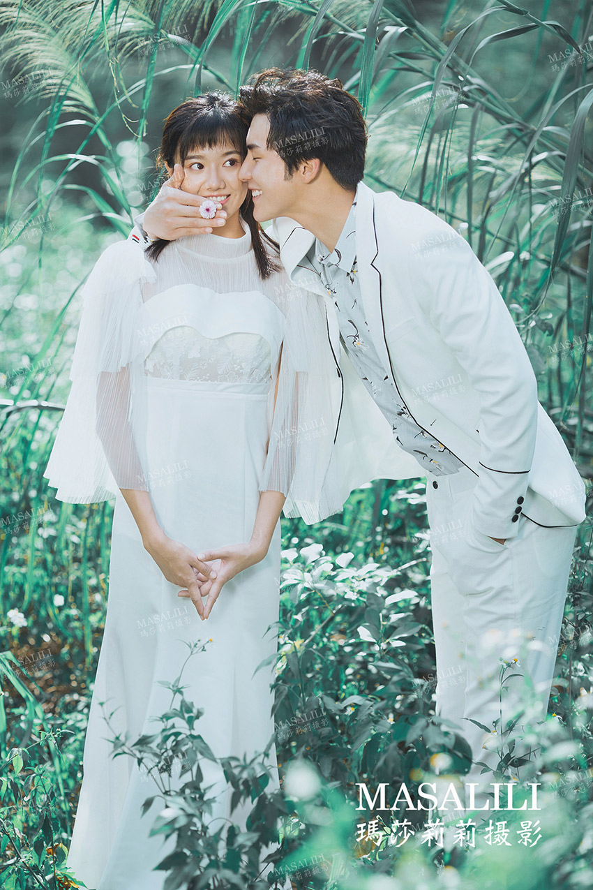 纯真年代深圳婚纱摄影工作室瑪莎莉莉出品