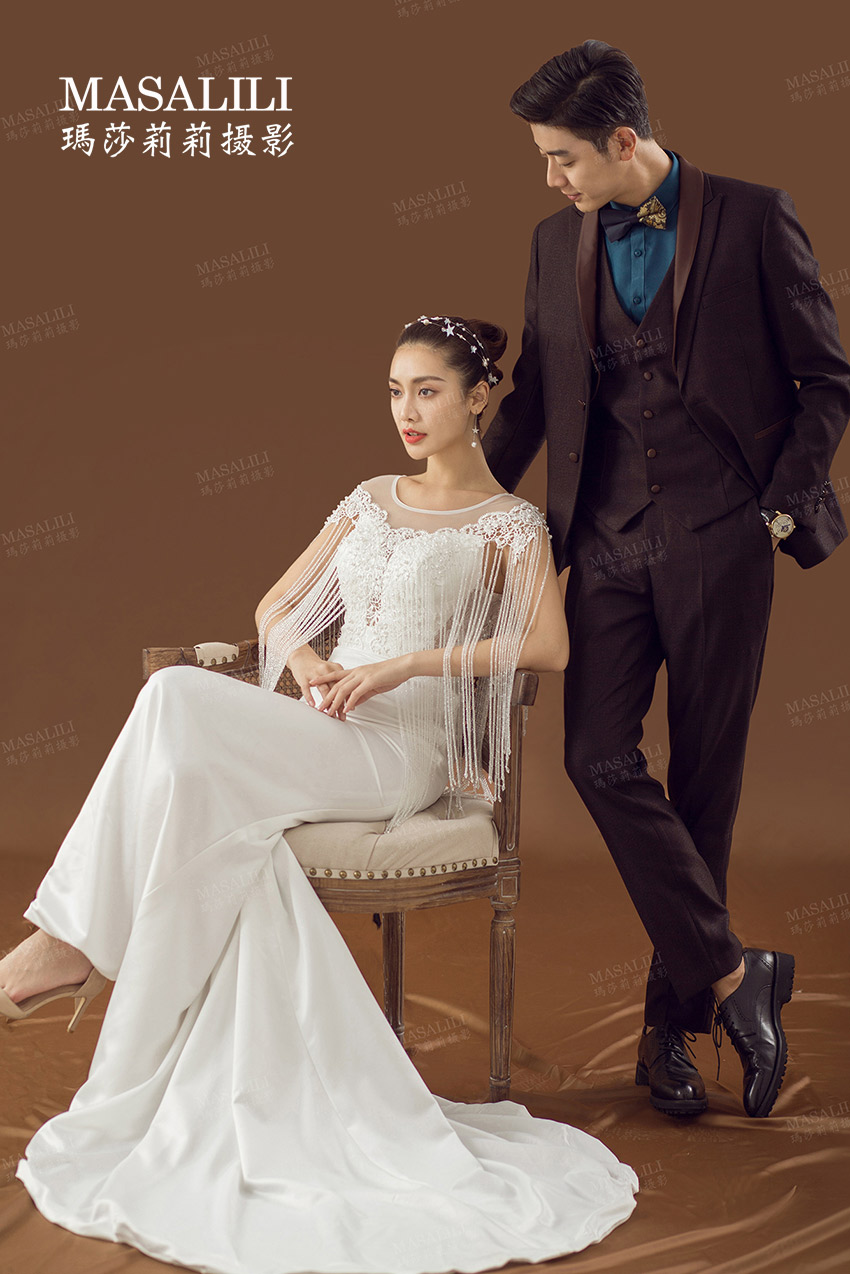 纯色爱恋／深圳婚纱摄影前十名瑪莎LiLi您的婚纱摄影专家