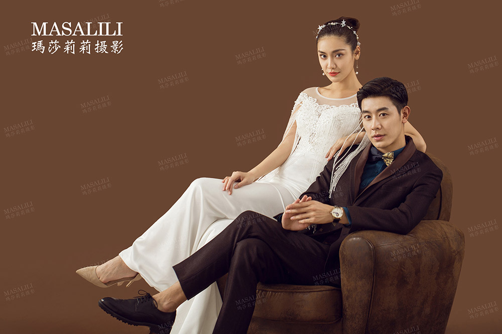纯色爱恋／深圳婚纱摄影前十名瑪莎LiLi您的婚纱摄影专家
