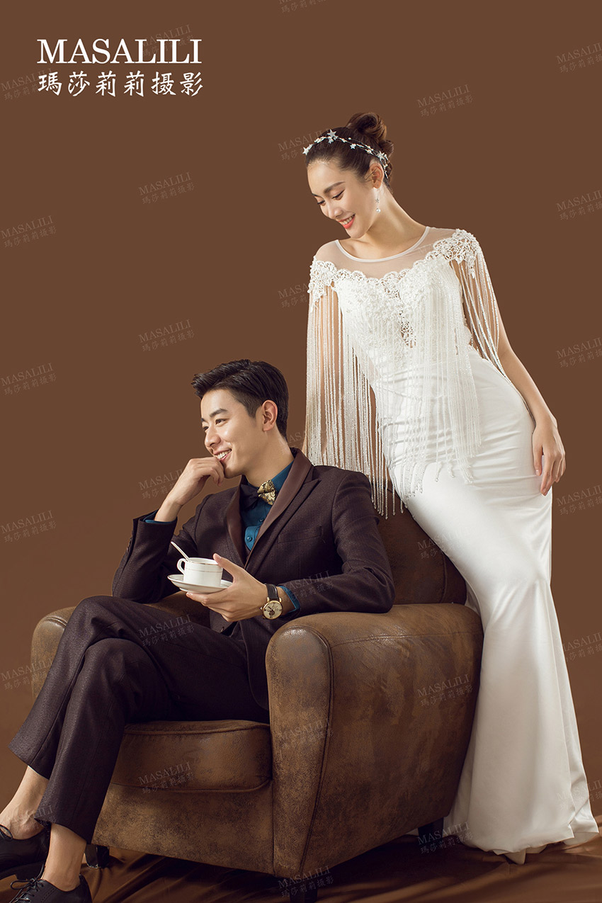 纯色爱恋／深圳婚纱摄影前十名瑪莎LiLi您的婚纱摄影专家
