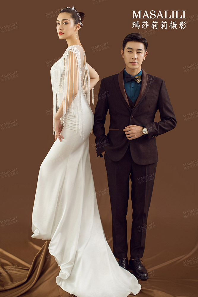 纯色爱恋／深圳婚纱摄影前十名瑪莎LiLi您的婚纱摄影专家
