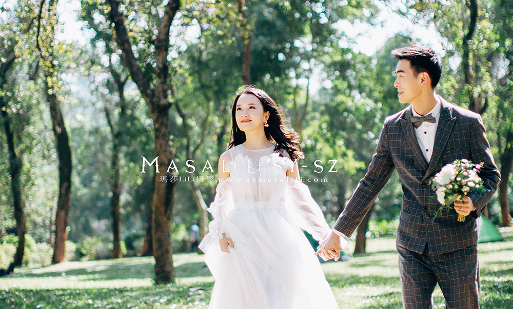 林小姐夫妇唯美森系婚纱照