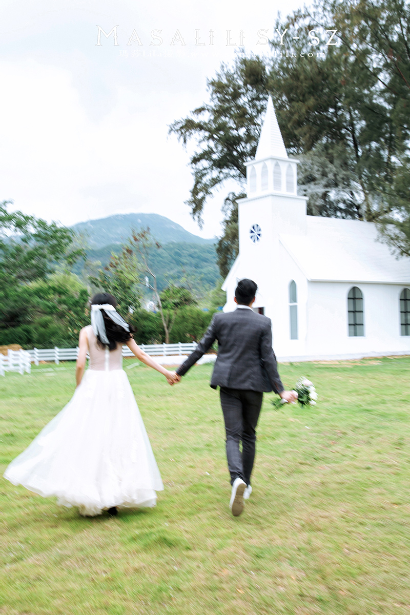 林先生&李小姐夫妇深圳牧场羊驼北欧教堂婚纱照