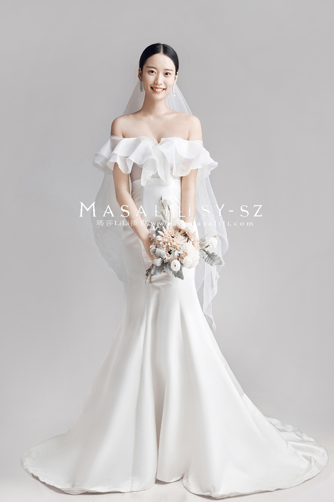 极简内景                   深圳婚纱照深圳瑪莎LiLi婚纱摄影