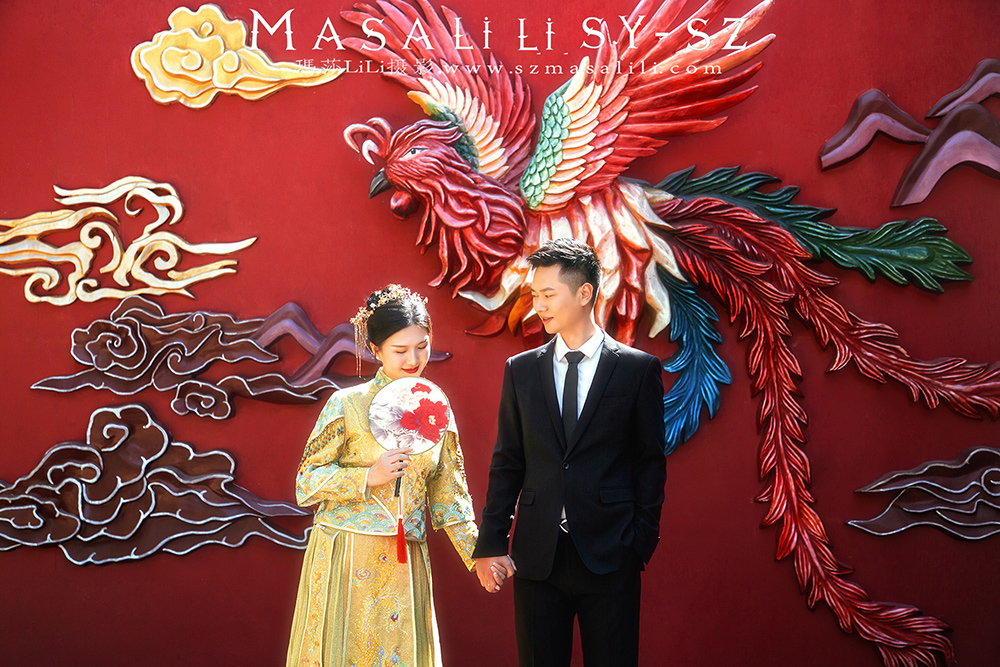 吴小姐夫妇浪漫海景古装婚纱照                       深圳婚纱摄影工作室