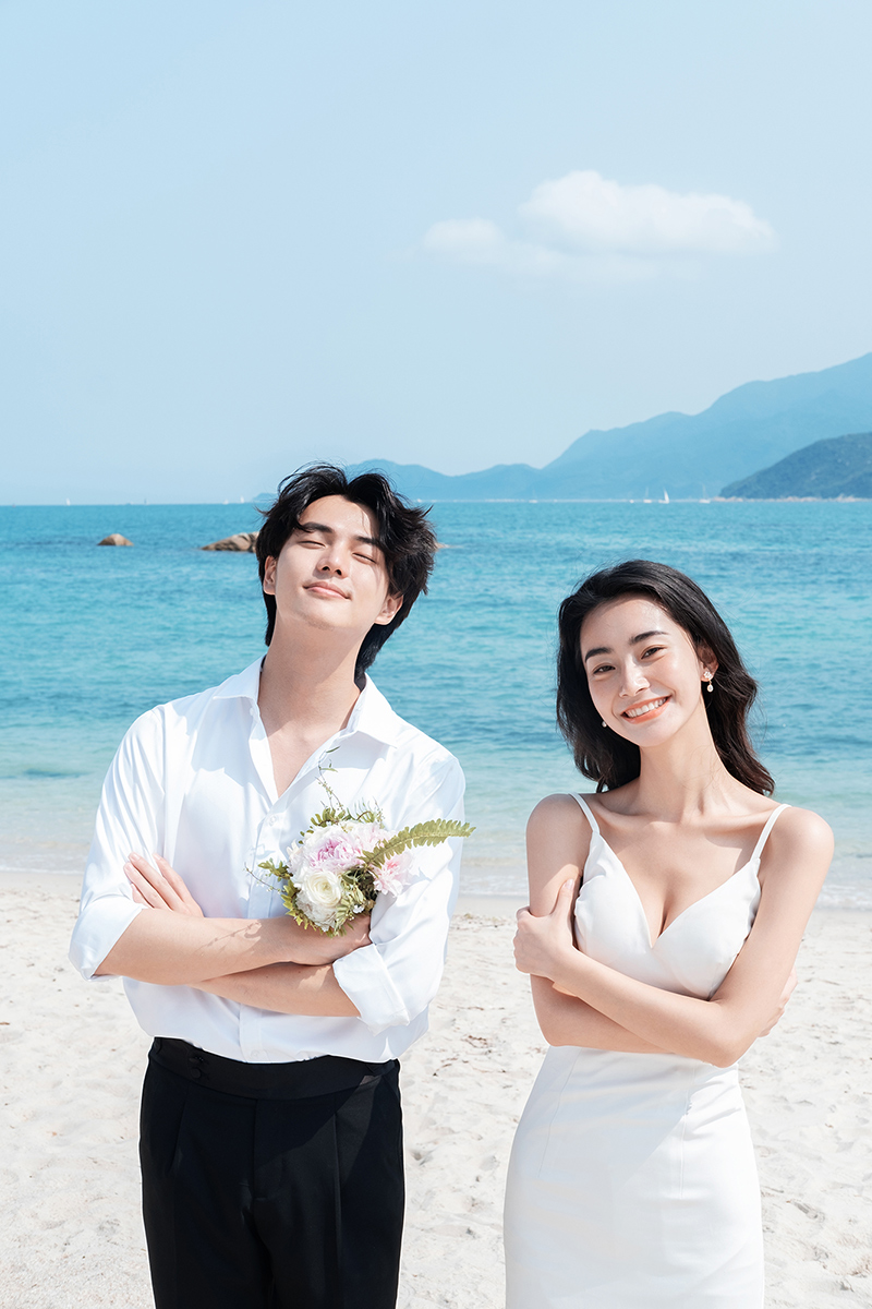 网红民宿旅拍风婚纱照                                深圳婚纱摄影