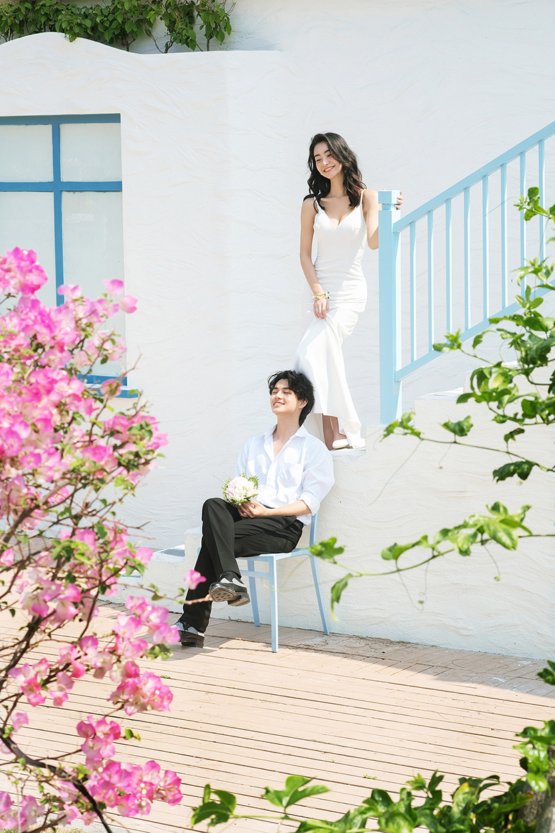 网红民宿旅拍风婚纱照                                深圳婚纱摄影
