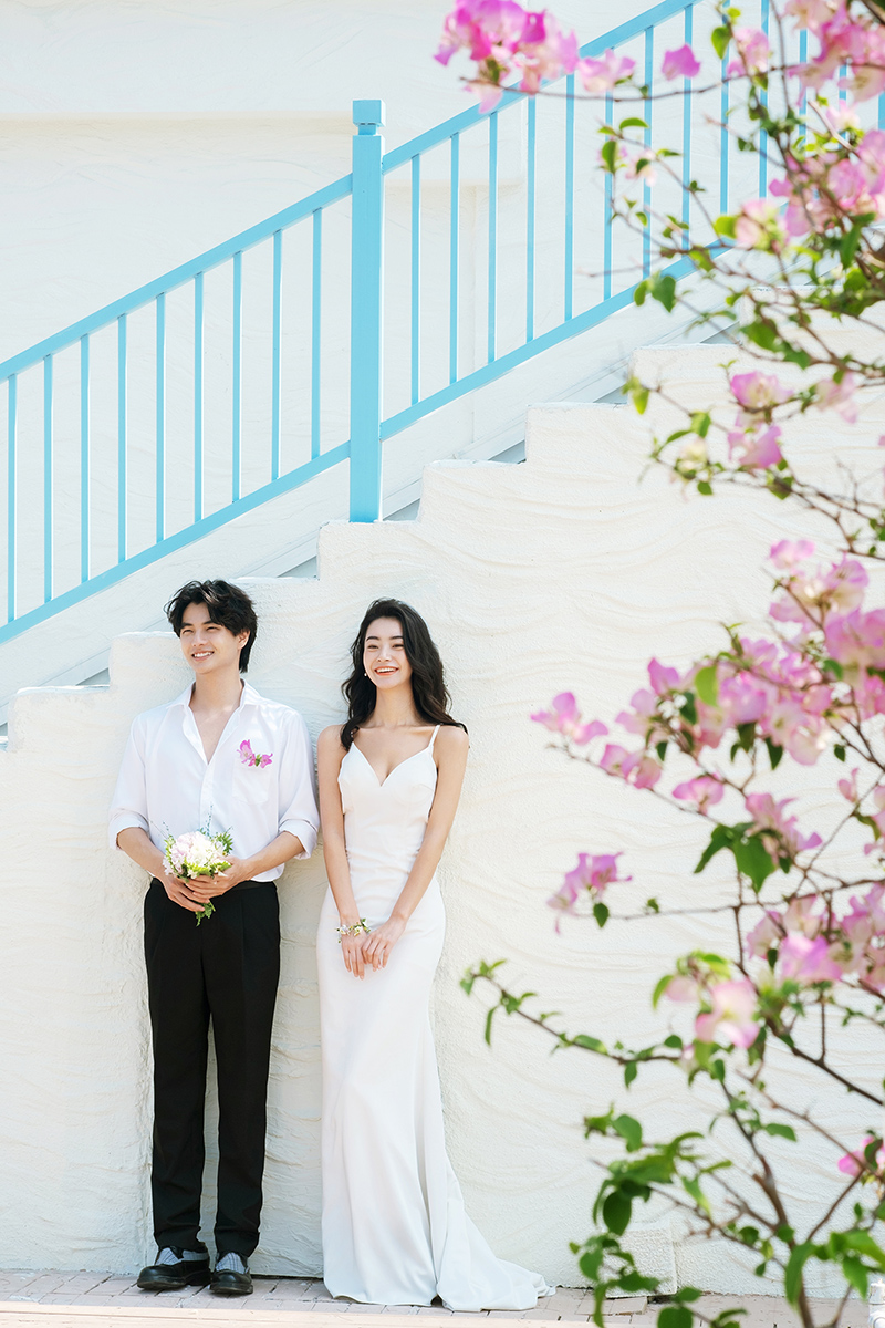 网红民宿旅拍风婚纱照                                深圳婚纱摄影