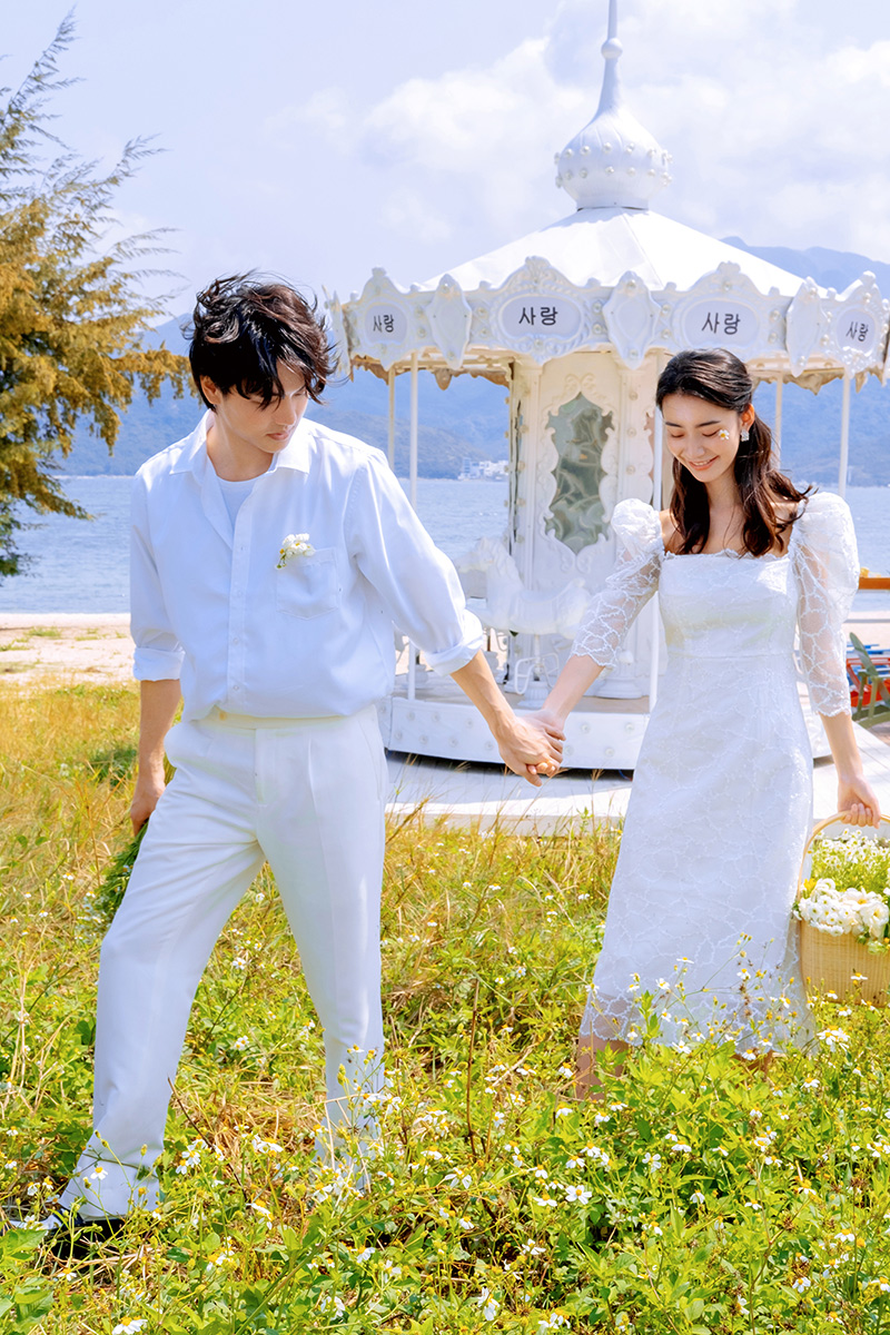 萌宠羊驼小清新风婚纱照                                深圳旅拍婚纱照