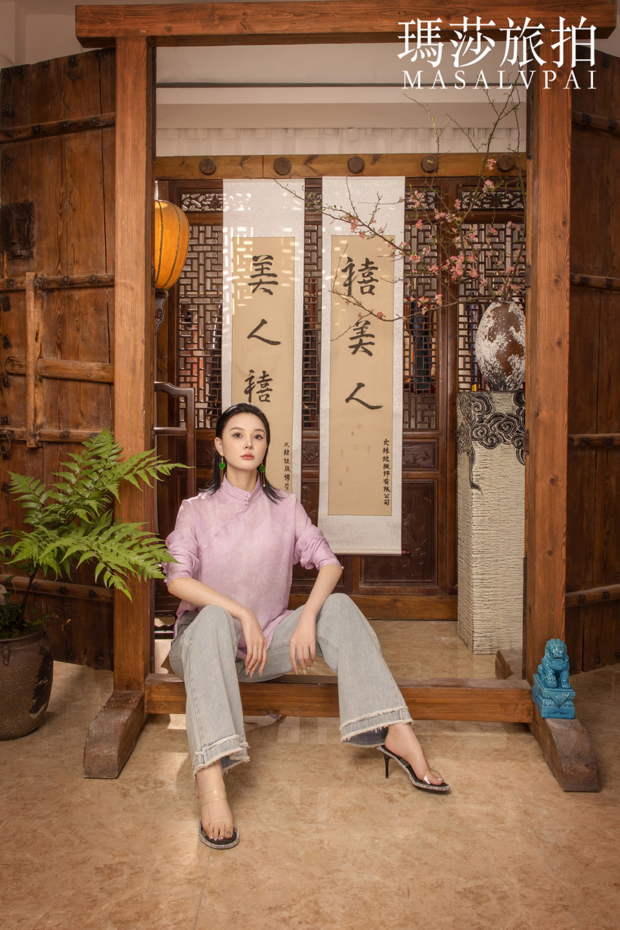 美人喜新品                 深圳服装广告拍摄