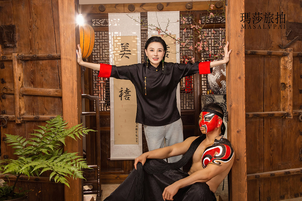 美人喜新品                 深圳服装广告拍摄