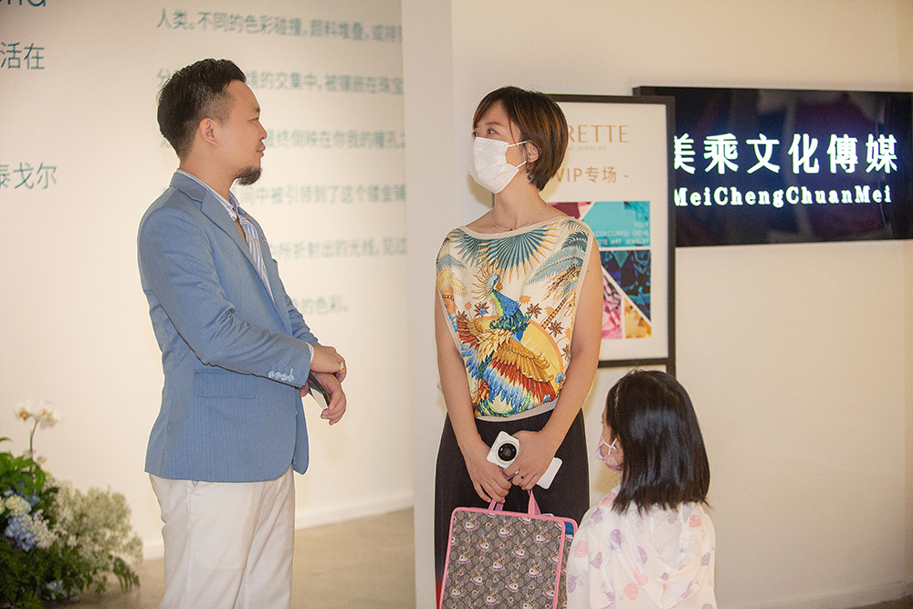 珠宝少龙活动                     珠宝展沙龙会议摄影摄像跟拍