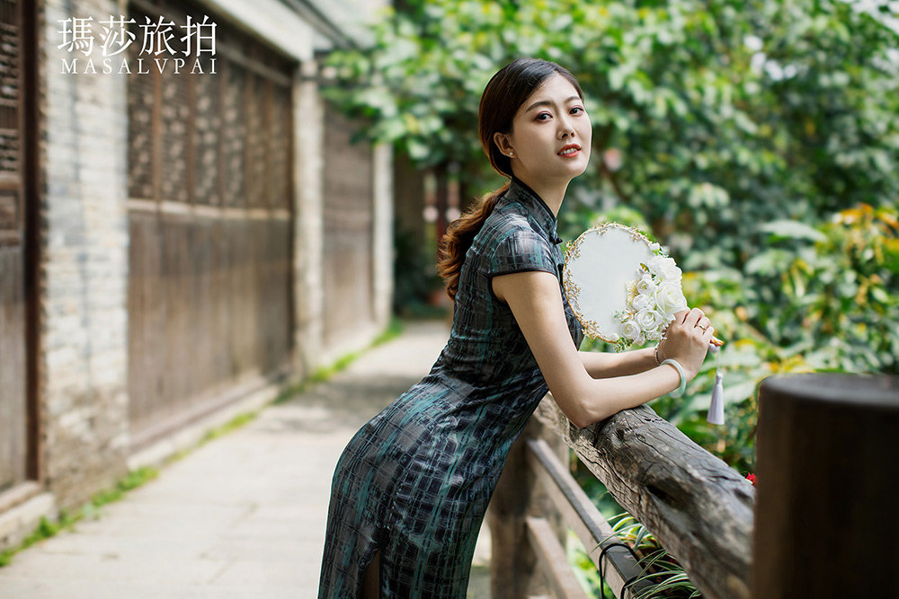 李小姐               甘坑古镇旗袍写真