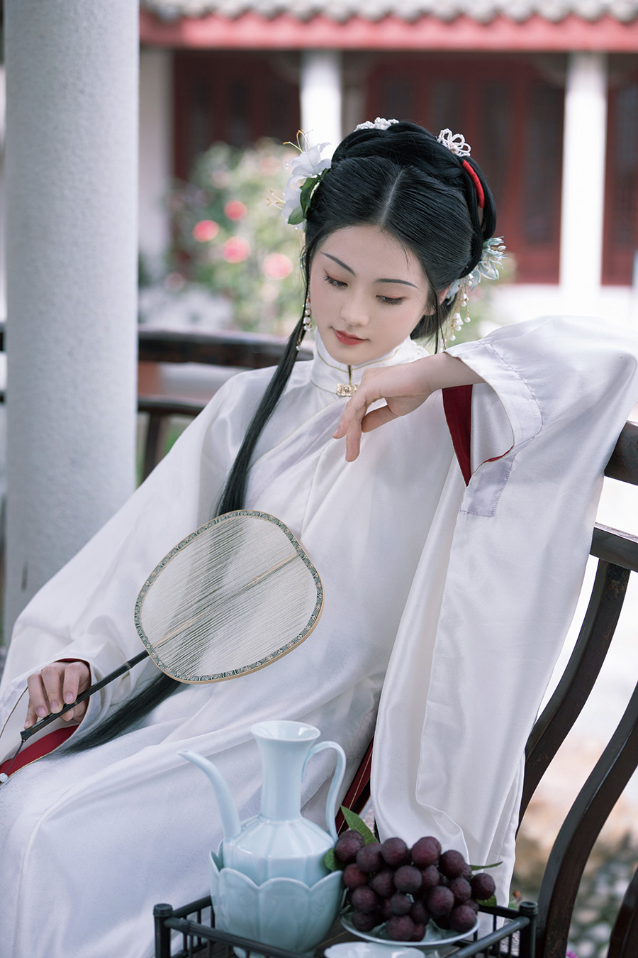 陈小姐                              二十四史书院汉服写真