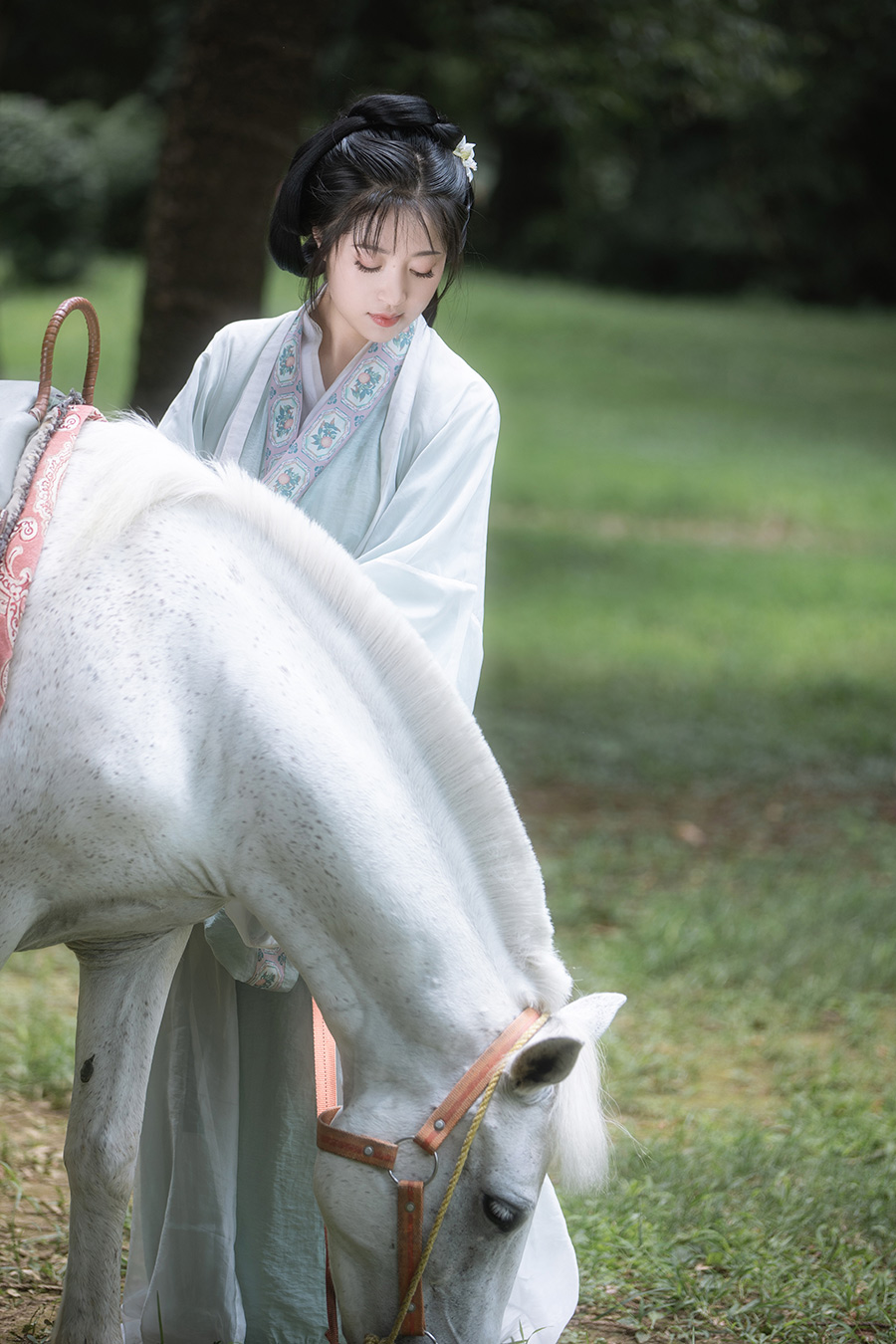 安安牧马庄园写真                   深圳汉服写真