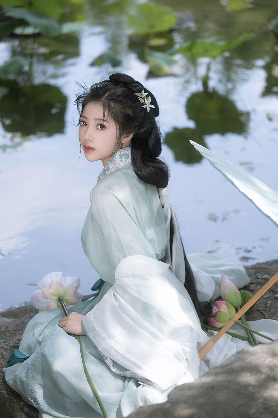 安安牧马庄园写真                   深圳汉服写真
