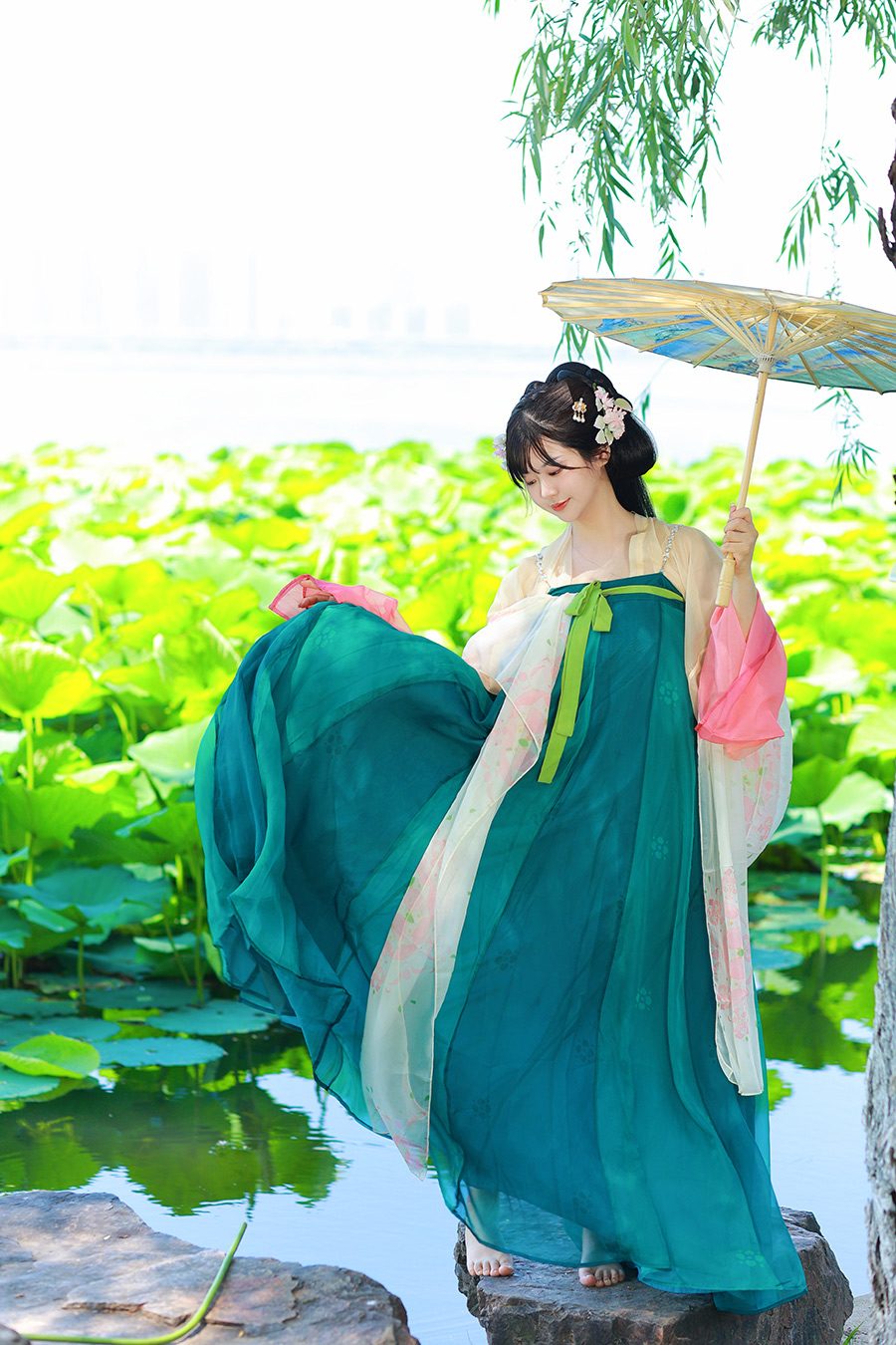 袁小姐洪湖公园                           深圳汉服写真外景