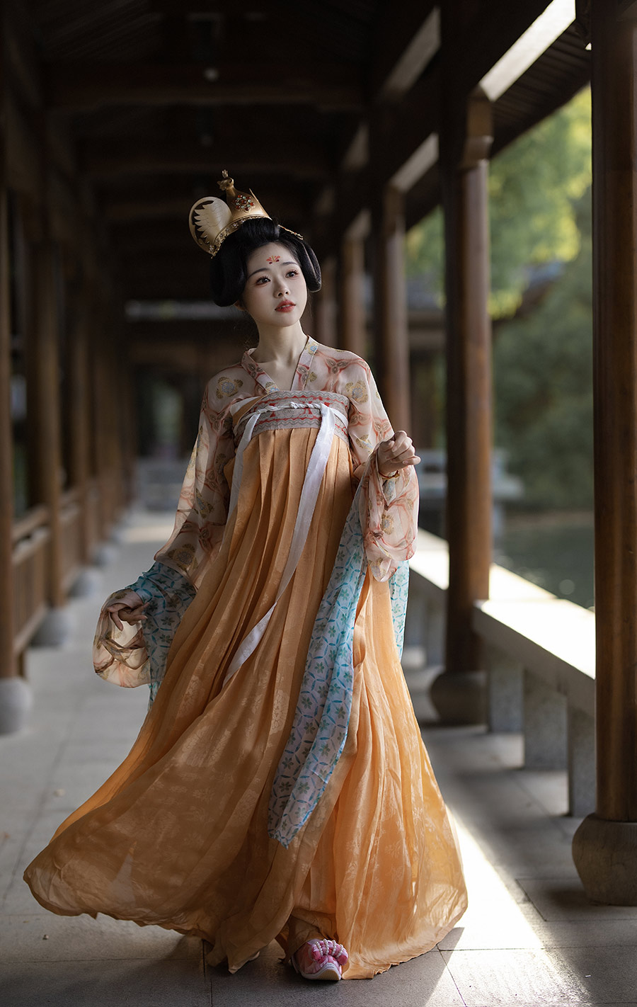 唐小姐i汉服写真                    深圳古风写真馆
