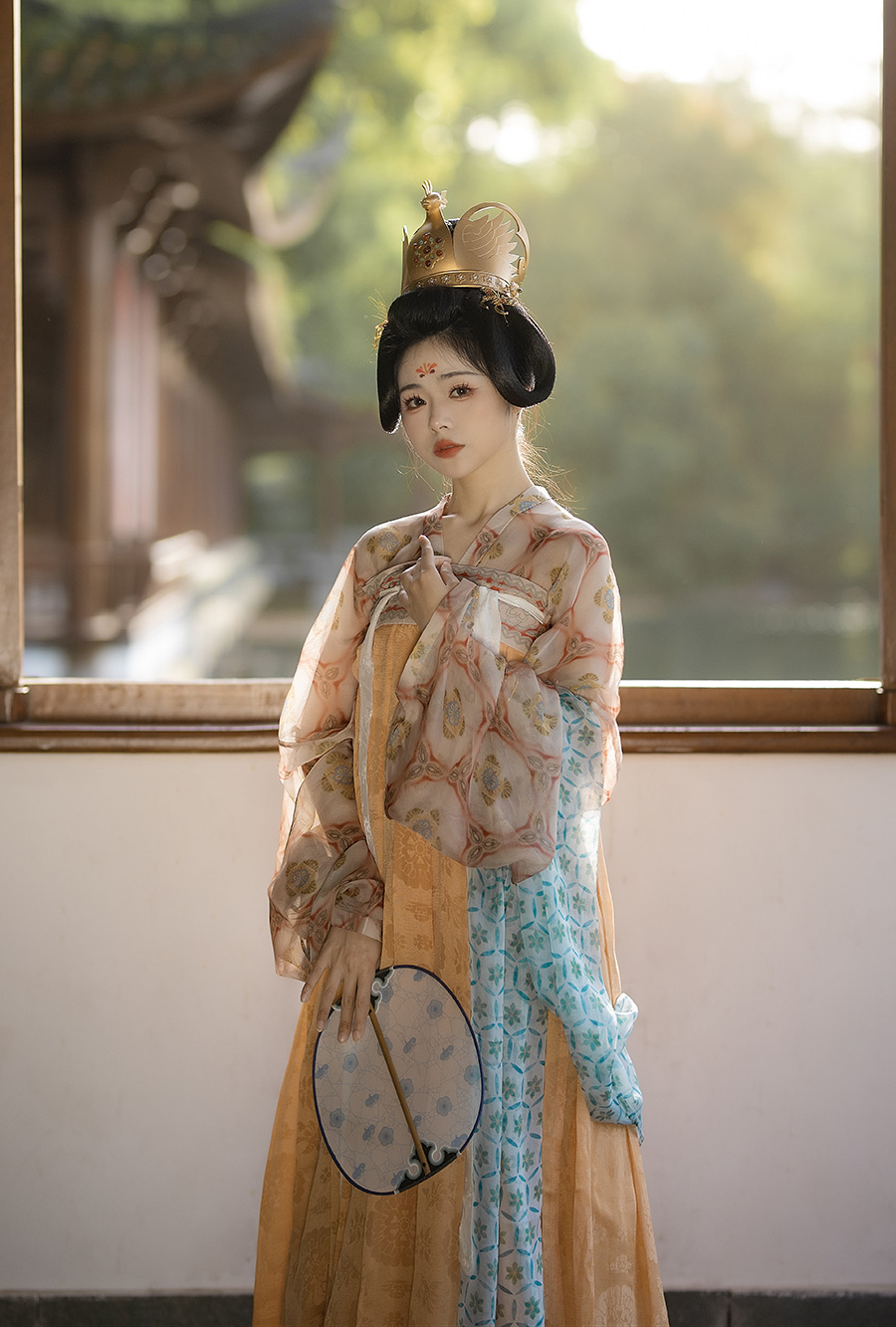 唐小姐i汉服写真                    深圳古风写真馆