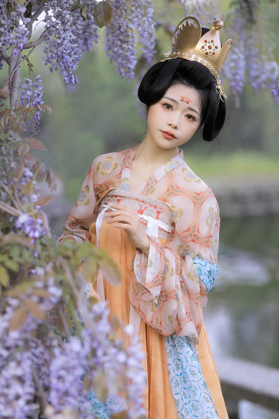 唐小姐i汉服写真                    深圳古风写真馆