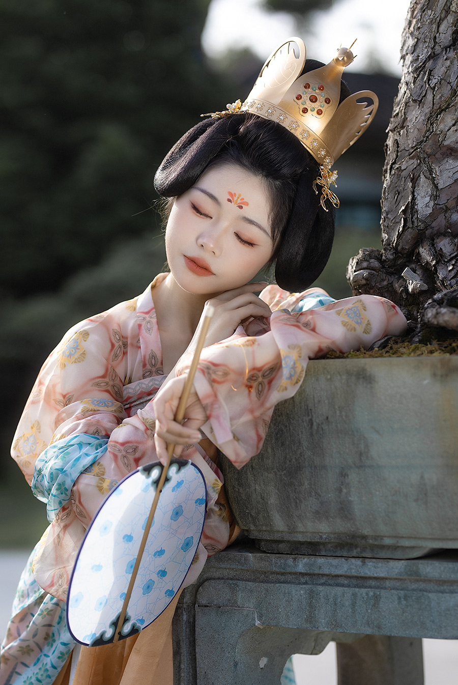 唐小姐i汉服写真                    深圳古风写真馆